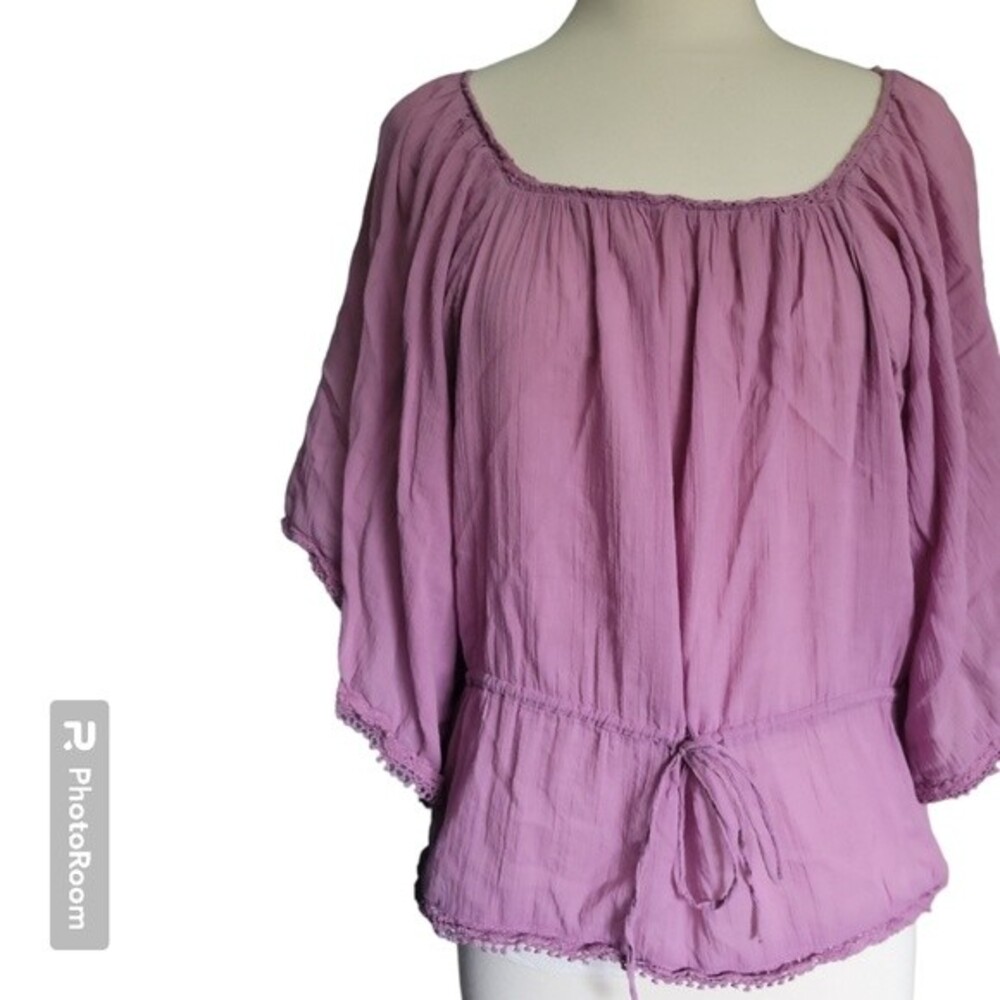 Beautiful Lavander Top - L